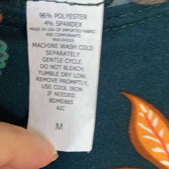 Harlow & Rose floral print pullover dress soft with stretch size M - Picture 10 of 17